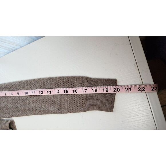 Sweet Romeo Brown Lightweight Women's Small Sweater. - Picture 6 of 8